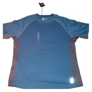 NWT Second skin t-shirt